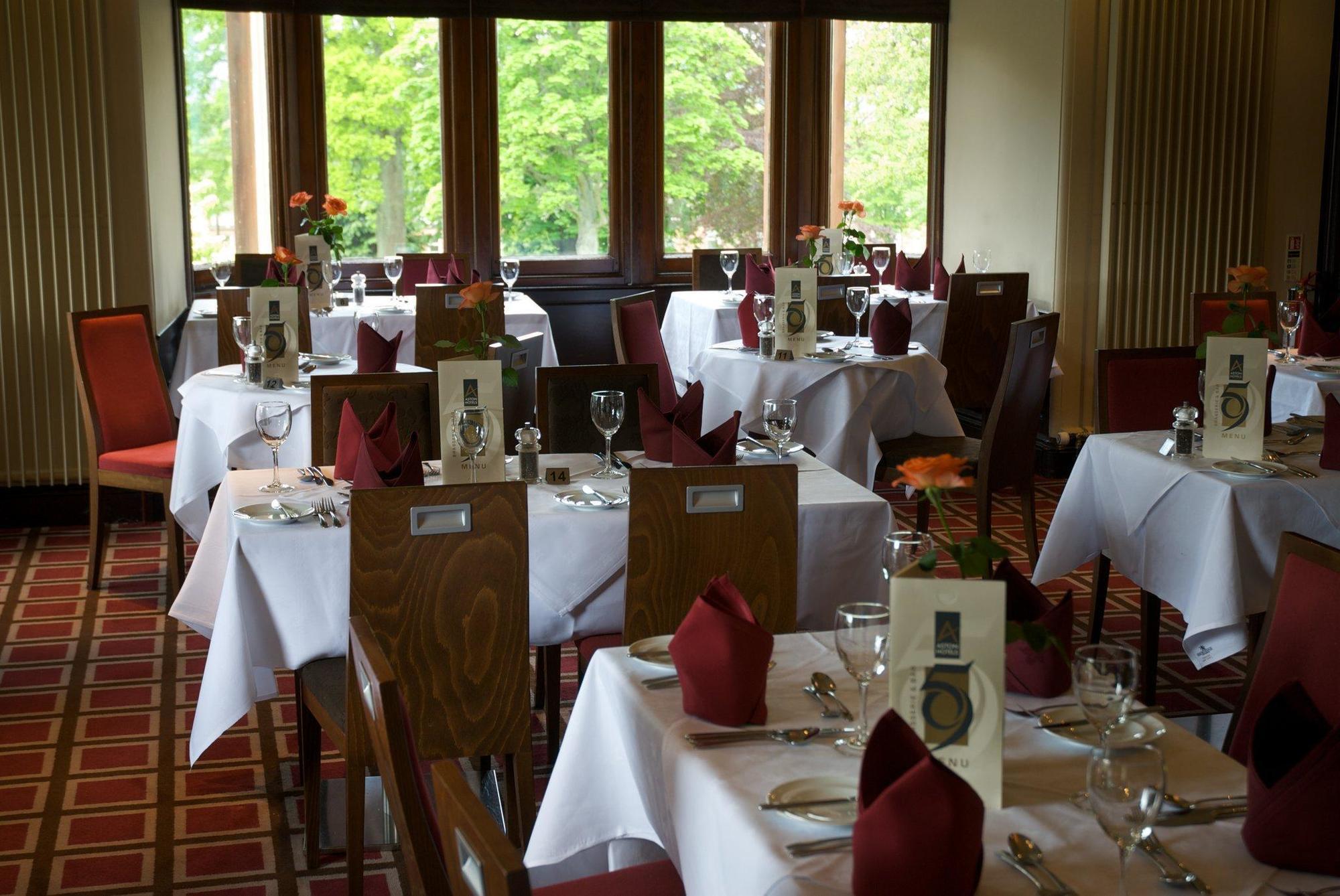 Holiday Inn Dumfries By Ihg Zewnętrze zdjęcie